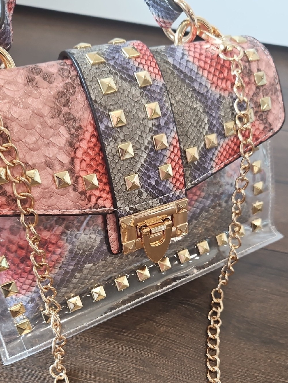 NWOT Studded Snakeskin Women's Bag + Pouch Set - Picture 13 of 16